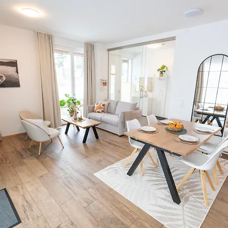 Hello Holidays Residenz - Sturmfrei - Terrasse - Sauna - Parkplatz 公寓