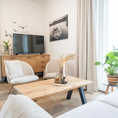 Hello Holidays Residenz - Sturmfrei - Terrasse - Sauna - Parkplatz 公寓 *