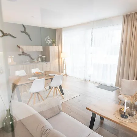 公寓 Hello Holidays Residenz - Sturmfrei - Terrasse - Sauna - Parkplatz 巴德茨维什安