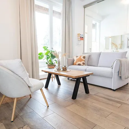 公寓 Hello Holidays Residenz - Sturmfrei - Terrasse - Sauna - Parkplatz 巴德茨维什安
